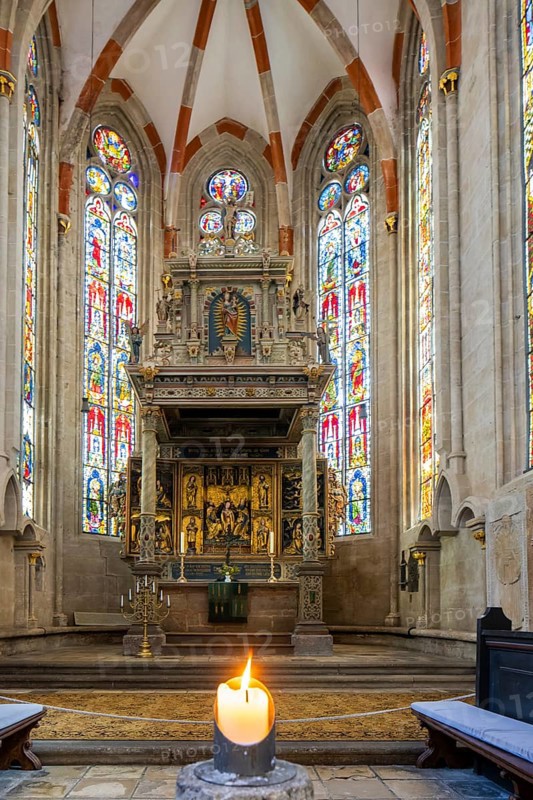 The Divi Blasii Church is a three-nave, cruciform hall church on the Untermarkt square in the town of Mühlhausen in Thuringia. The elaborately designed façade with tracery, pinnacles and a wheel window on the north side is located on an old trade route, Divi Blasii Church, Mühlhausen, Thuringia, Germany, Europe