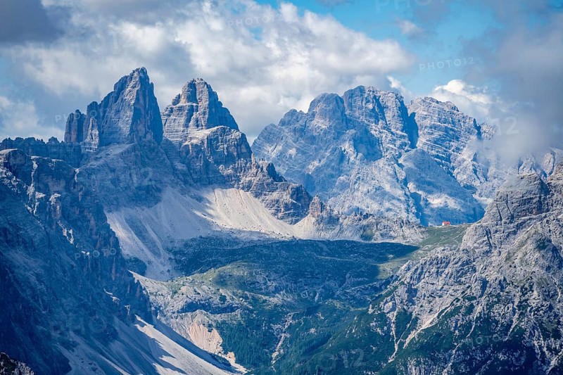 View from the Carnic main ridge to the Sesto Dolomites with the Three Peaks, Carnic Alps, Carinthia, Austria, Europe