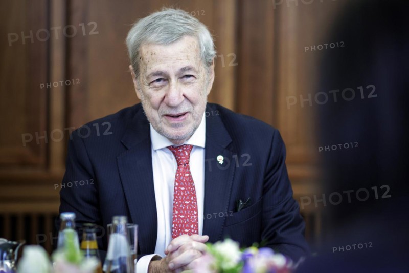 (R-L) Annalena BÃ¤rbock, Federal Foreign Minister, meets Alberto van Klaveren Stork, Foreign Minister of Chile, for talks in Berlin, 11.04.2024. Photographed on behalf of the Federal Foreign Office