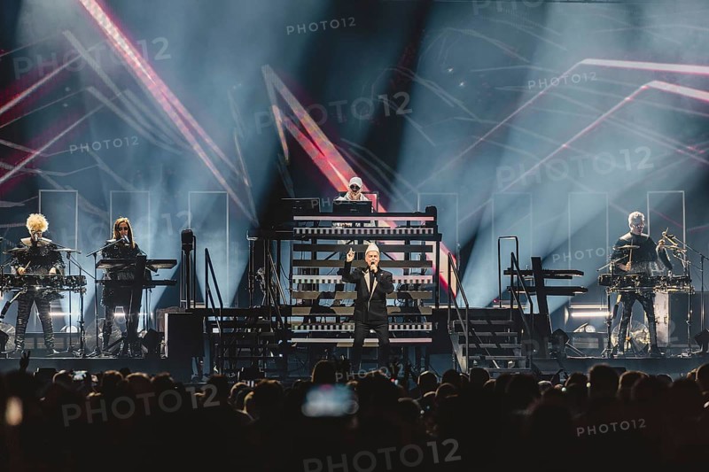 Neil Tennant (singer) and Chris Lowe (keyboarder) of the Pet Shop Boys live on Dreamworld: The Greatest Hits Live Tour at the Uber Arena Berlin on 06/07/2024