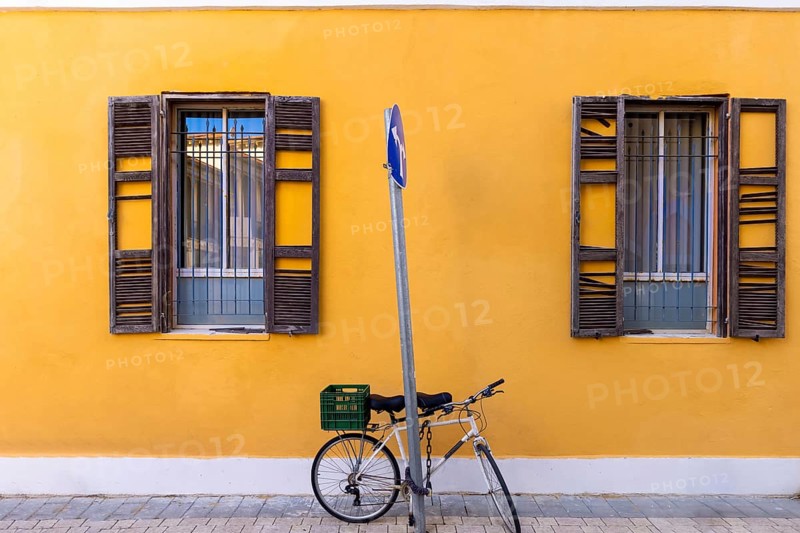 Israel, Tel Aviv historic neighborhood Neve Tzedek with art galleries, boutiques and old houses, Asia