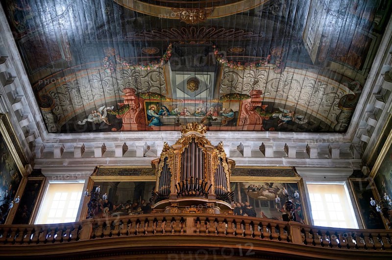 Interior view, organ, coffered ceiling, ceiling painting, perspective painting, ceiling, church Igreja de Sao Roque, Lisbon, Portugal, Europe