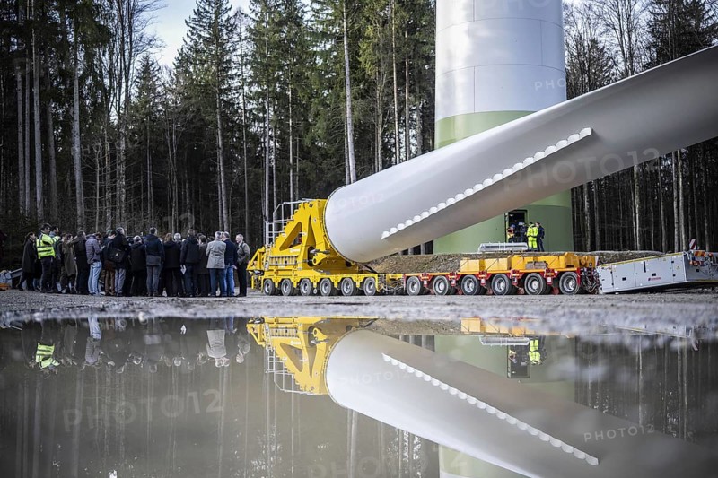 Federal Minister for Economic Affairs and Climate Protection Robert Habeck visits the Fuchsthal wind power plant in Bavaria on 16 February 2024 Photographed on behalf of the BMWK
