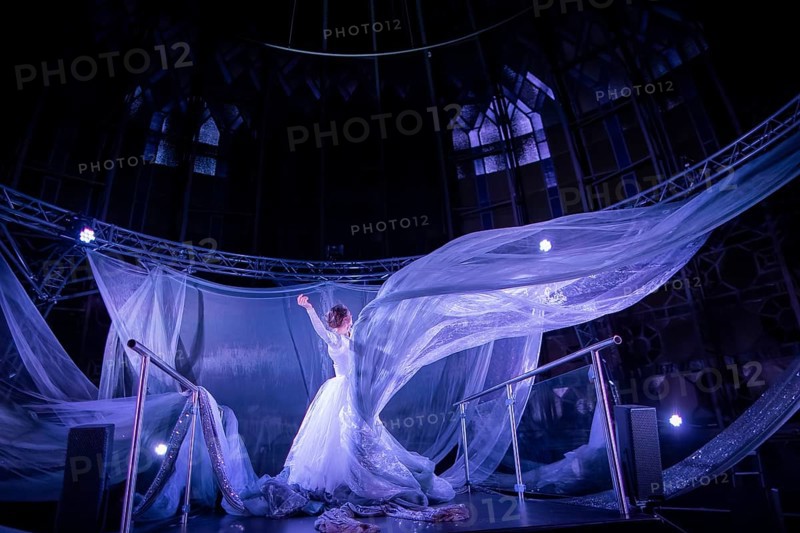 BALLET MEETS ORIENT