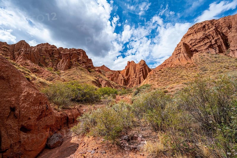 Eroded mountain landscape with sandstone cliffs, canyon with red and orange rock formations, Konorchek Canyon, Chuy, Kyrgyzstan, Asia