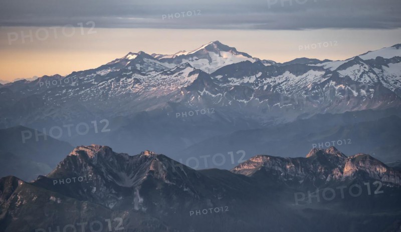 Hochvenediger, Evening mood, Silhouettes, Dramatic mountain landscape, View from Hochkönig, Salzburger Land, Austria, Europe