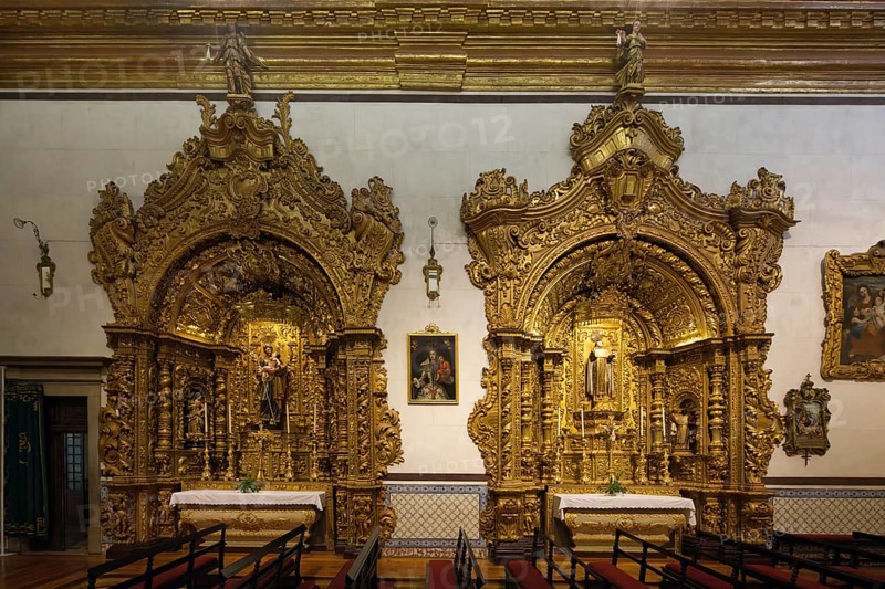 Church of the Third Order of Our Lady of Mount Carmel, Lateral altar and chapel, Faro, Algarve, Portugal, Europe