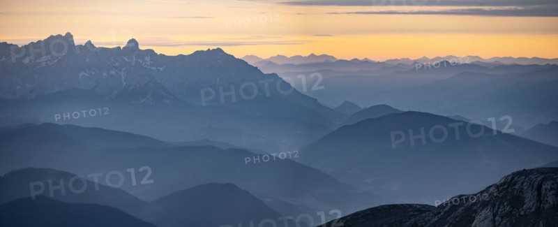 Evening mood, silhouettes, dramatic mountain landscape, view from Hochkönig, Salzburger Land, Austria, Europe
