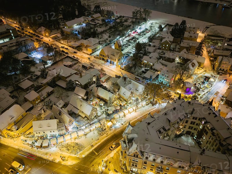 Still an insider tip, the small Christmas market on Körnerplatz, organised by Elbhangfest e.V