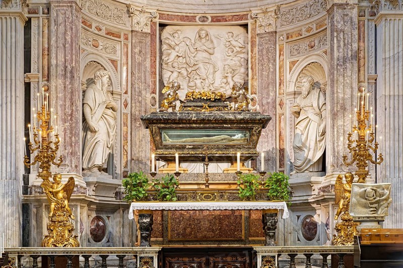 Chapel with relic of Saint Ranieri, Cappella di San Ranieri Cathedral, Cattedrale Metropolitana Primaziale di Santa Maria Assunta, Miracles Square, Piazza dei Miracoli also Campo dei Miracoli, Piazza del Duomo, Pisa, Tuscany, Italy, UNESCO World Heritage Site, Europe