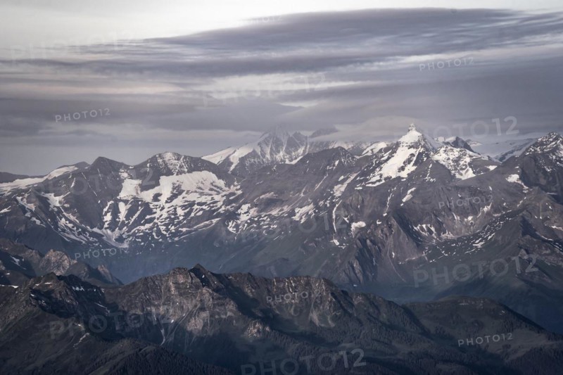 Hochvenediger, Evening mood, Silhouettes, Dramatic mountain landscape, View from Hochkönig, Salzburger Land, Austria, Europe