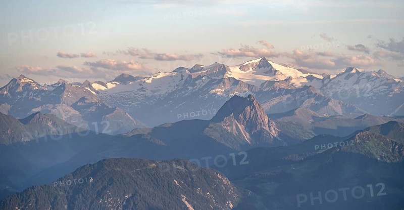 Evening atmosphere, view of Grossvenediger and Venediger group in the Hohe Tauern, in front Grosser Rettenstein, dramatic mountain landscape, view from Scheffauer, Tyrol, Austria, Europe