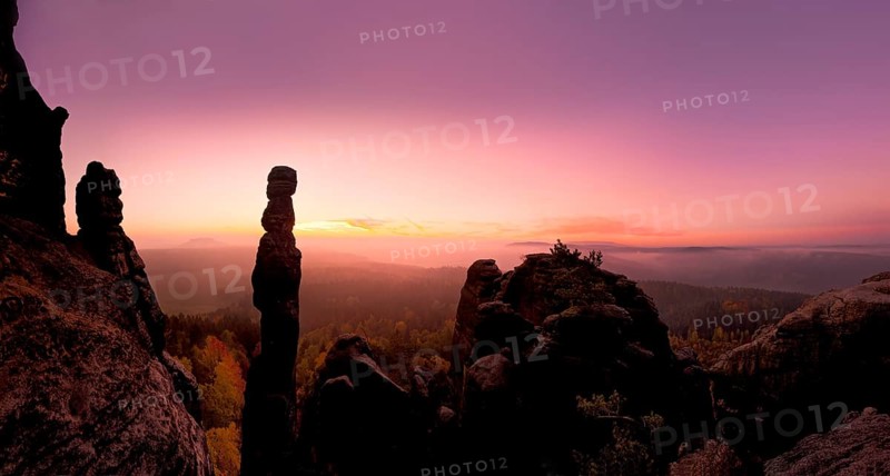 Sunrise on the Pfaffenstein with the Barabarine