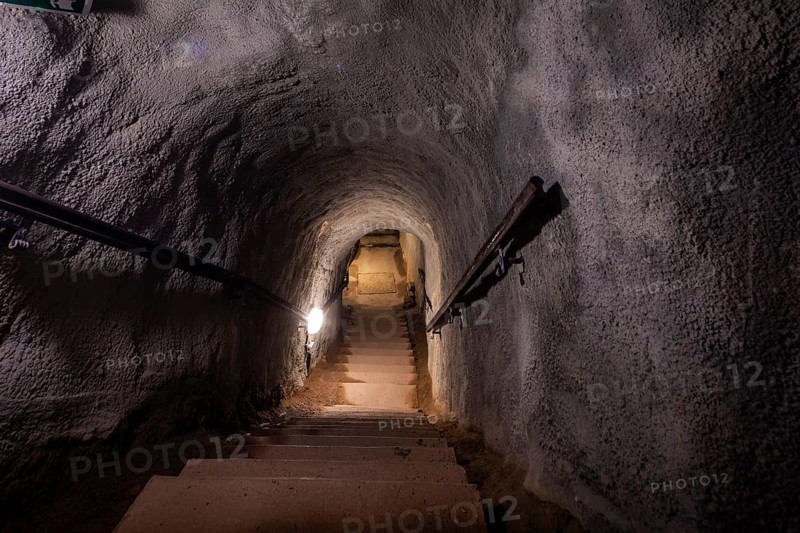 The total length of the passages under Geithain is 1100 m, of which 412 m are currently accessible. It is assumed that the beginnings of the gradual development of the underground passage system lie in the turbulent time in front of the foundation of the town. Guided tours through the passages are possible on request