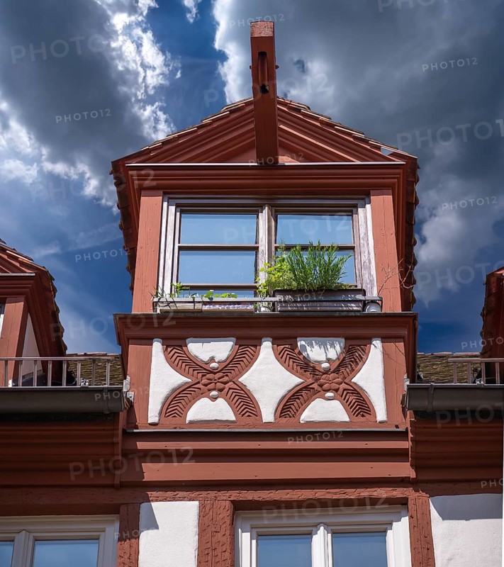 Historic roof lift bay, Obere Krämergasse 16, Nuremberg, Middle Franconia, Bavaria, Germany, Europe