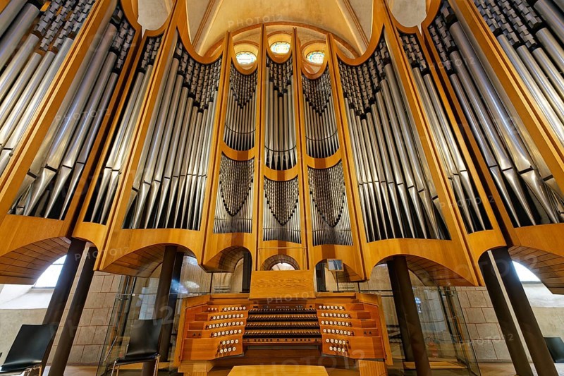 Klais organ, Limburg Cathedral of St. George or Georgsdom, Limburg an der Lahn, Hesse, Germany, Europe