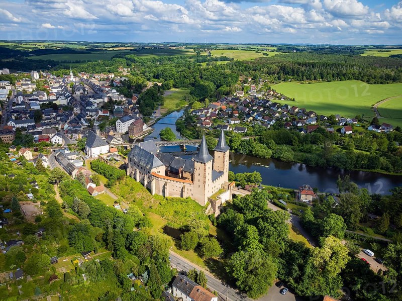 Rochlitz Castle is located in the west of the town of Rochlitz above the Zwickauer Mulde river in the district of Central Saxony in the Free State of Saxony. An extensive castle complex rises on the site of an imperial castle built in the second half of the 10th century, which passed into the possession of the Wettin margraves in 1143
