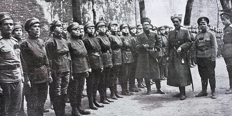 Female battalion reviewed by the general Polovtzef, 1917, Saint Petersburg, Russia, Europe