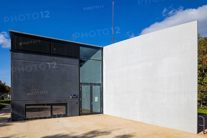 carbon house