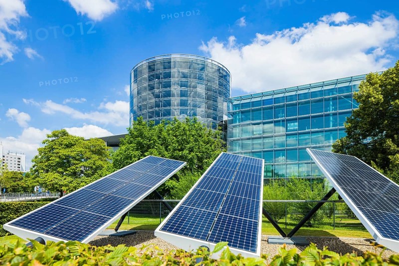 The Transparent Factory in Dresden is one of three production sites of Volkswagen Sachsen GmbH. The Phaeton was produced in Dresden from 2002 to 2016, and the Volkswagen brand's electric Golf since April 2017. With its own solar modules and green electricity, VW operates an e-charging park on the site