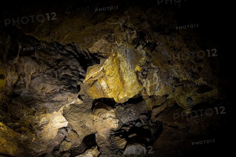 Dragon Cave Syrau