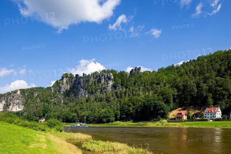 Elbe steamer Pirna from 1898 arrives in Rathen below the Bastei rock