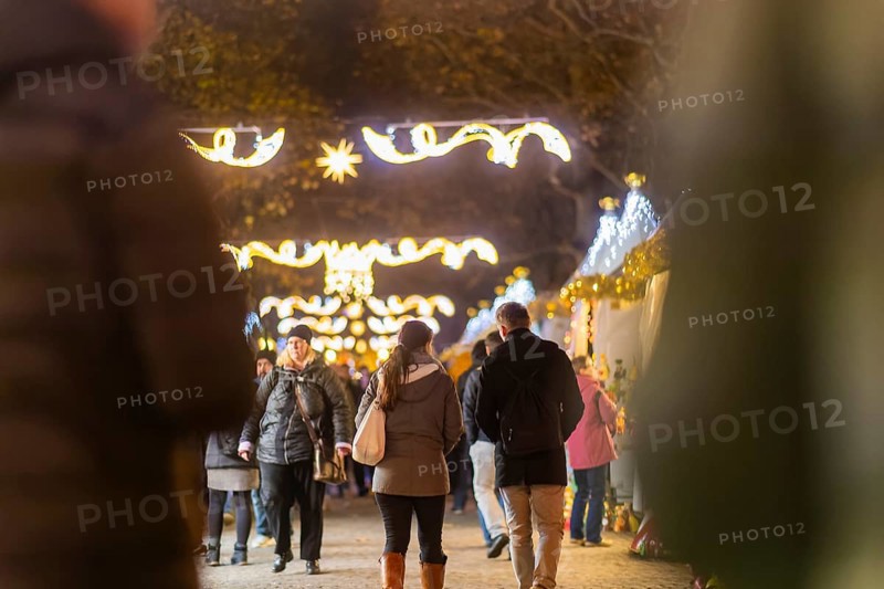 Neustädter Markt is home to one of Dresden's alternative Christmas markets