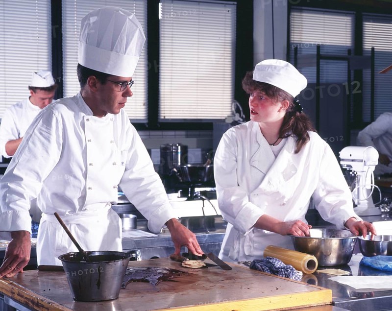 The Vocational Training Centre (BBZ), here in Iserlohn on 24.01.1996, is active in training and further training in the crafts of all kinds. Confectionery training, DEU, Germany, Iserlohn, Europe