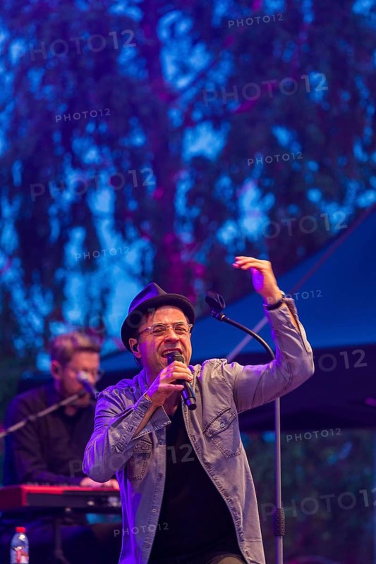 SEEBÜHNE IM OSTRA-AREAL, Jan Josef Liefers with his band RADIO DORIA