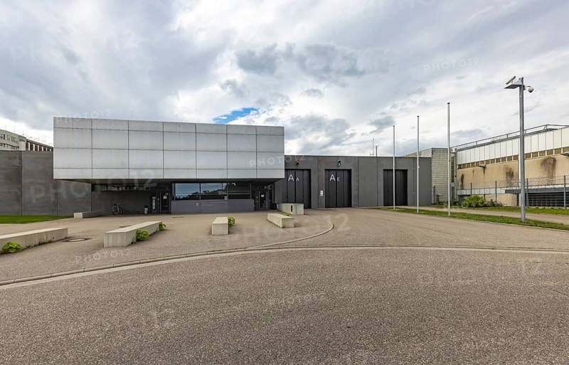 Stammheim Prison, JVA, exterior view of the maximum security prison with prison wall, Stuttgart, Baden-Württemberg, Germany, Europe