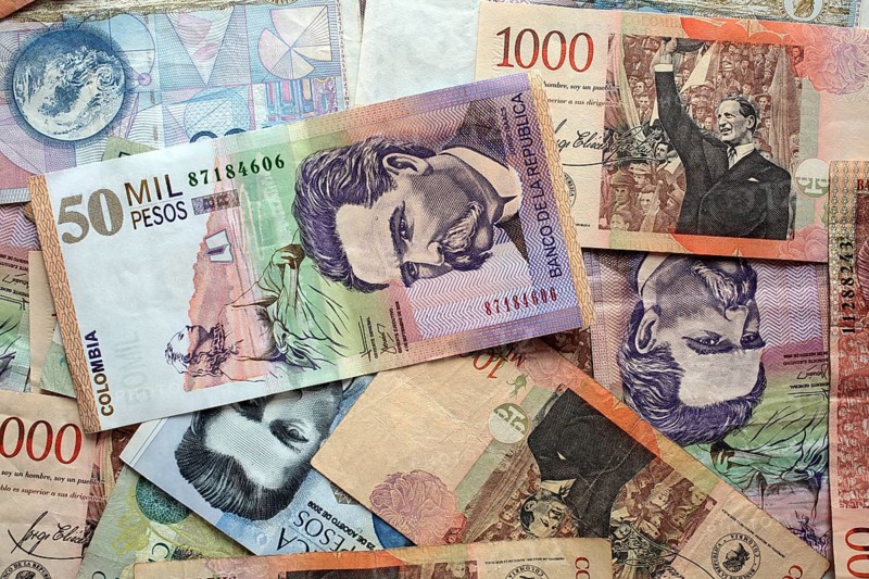 Colombian pesos, banknotes, Colombia, South America