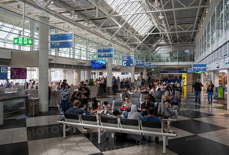 Waiting hall, Munich Airport, Bavaria, Germany, Europe