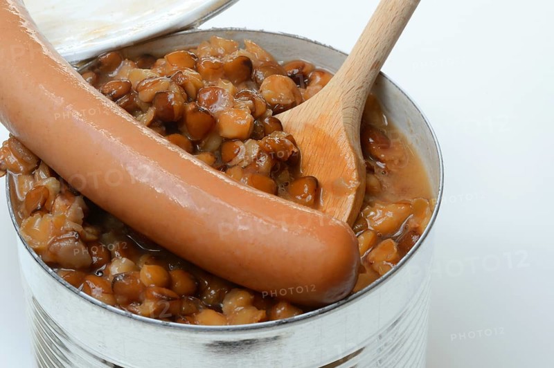 Lentil (Lens culinaris) dish and sausages in tin, lentil