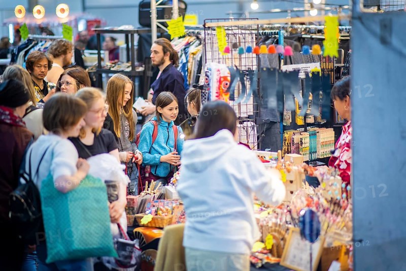The Leipzig Book Fair is an international book fair that takes place annually in spring at the Leipzig Exhibition Centre. It is the spring meeting place for the German book industry. At the Manga-Comic-Con you can admire imaginative costumes