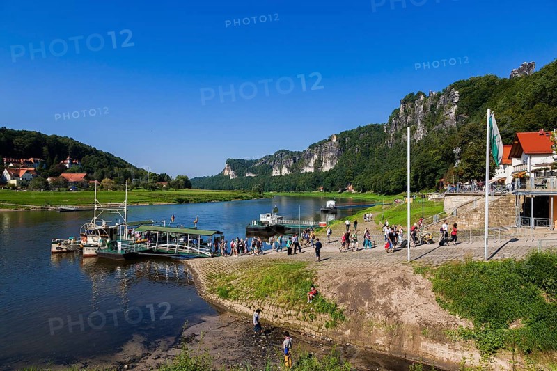 Yaw rope ferry in Rathen