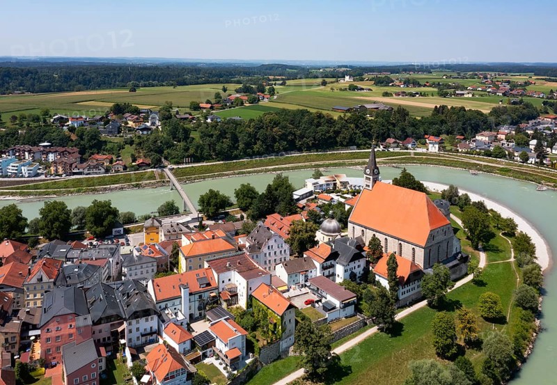 Drone shot, collegiate church, Laufen an der Salzach, Rupertiwinkel, Upper Bavaria, Bavaria, Germany, Europe