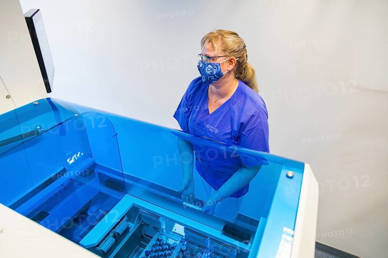 New laboratory automat