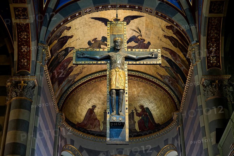 Romanesque Crucifix from the Rhineland, Cathedral, Duomo San Evasio, Casale Monferrato, Province of Alessandria, Piedmont, Italy, Europe