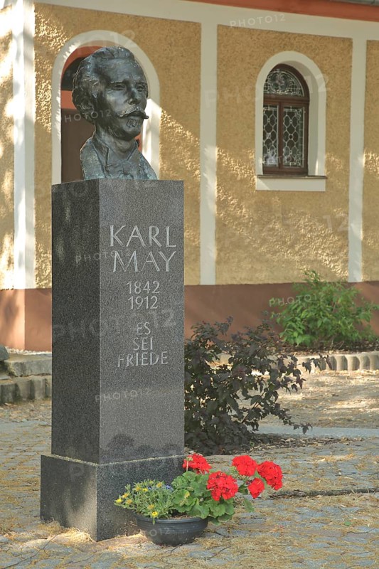 Karl May Monument, sculpture, stele, inscription, bust, head, Karl May, Hohenstein-Ernstthal, Saxony, Germany, Europe