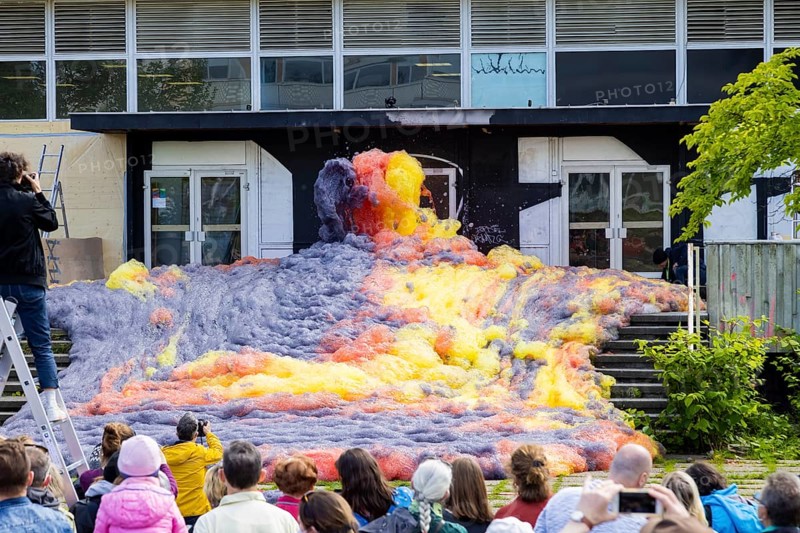 SHOWMAKTION XII OVERLOAD by @stephanieluening. An event by Kunsthaus Dresden, Municipal Gallery for Contemporary Art at the Robotron Canteen Dresden