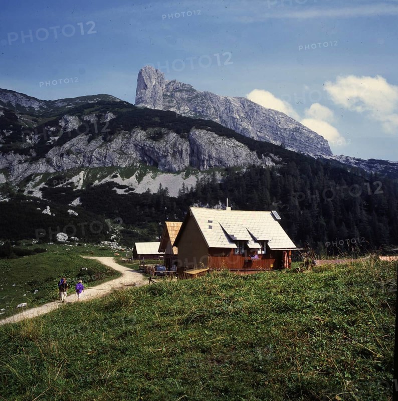DEU, Germany: The historical slides from the times 80-90s . a.o. Alps. Mountain hiking in the high mountains. 80s.MR=y