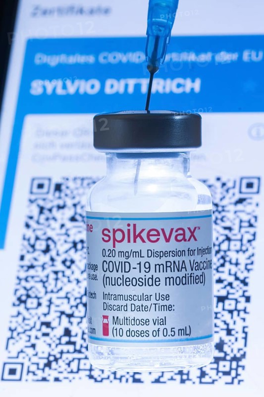 Symbol image Corona vaccine Comirnaty