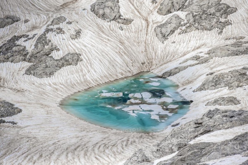 Mountain lake, snow remains, high alpine landscape, Übergossene Alm, Berchtesgaden Alps, Salzburger Land, Austria, Europe