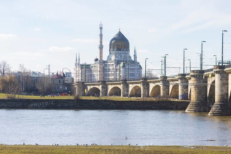 Elbe with Marienbrücke and Yenidze