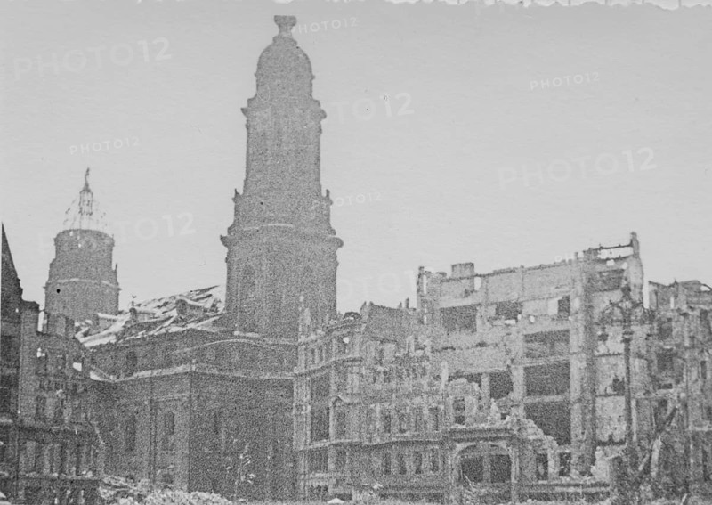 Buildings destroyed after the bombing raids on the Altmarkt, Renner department stores', Kreuzkirche and town hall, exact date of photograph estimated