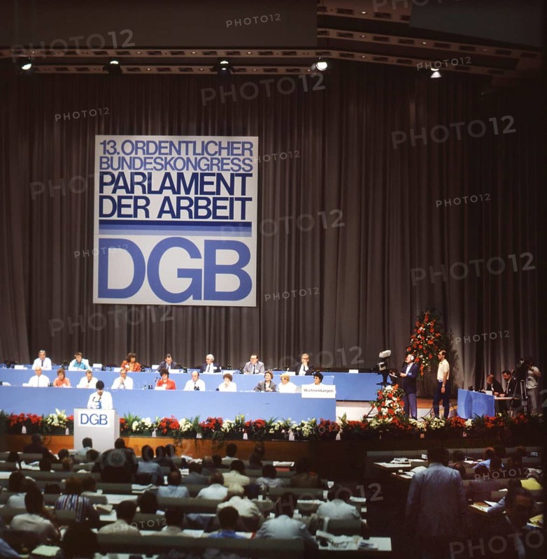 DEU, Germany: The historical slides from the times 80-90s events and persons from politics, culture, working life, medicine a.o. Ruhr area. 13th DGB Congress. Parliament of Labour