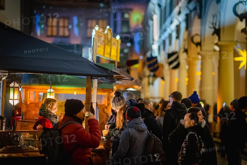 Medieval Christmas market in the stable yard of Dresden's Residenzschloss, a Renaissance knight's tournament complex