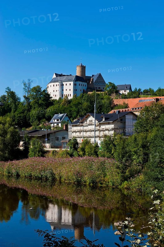 Scharfenstein Castle Scharfenstein Castle is located on an elongated mountain spur above the village of Scharfenstein, a district of Drebach in the Ore Mountains in the Free State of Saxony. The original building was erected around 1250. It is thought to have been built by the von Waldenburg family, but only the first ownership is certain. In 1993, the castle was taken over by the Free State of Saxony - Saxon Palace Administration. The castle was subsequently renovated in line with its listed status