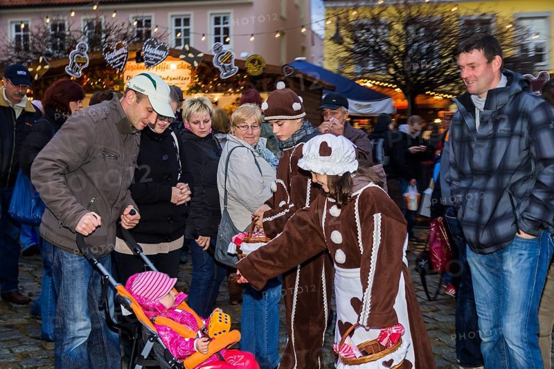 Gingerbread children at the Pulsnitz gingerbread market