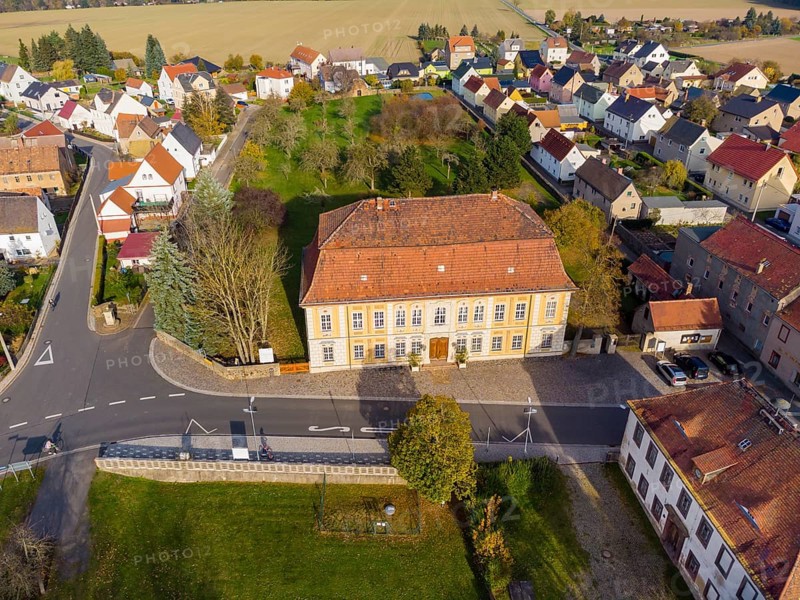 Built in the style of a large manor house around 1709, the hunting lodge - often referred to as a hunting lodge - is considered an outstanding gem of Baroque architecture